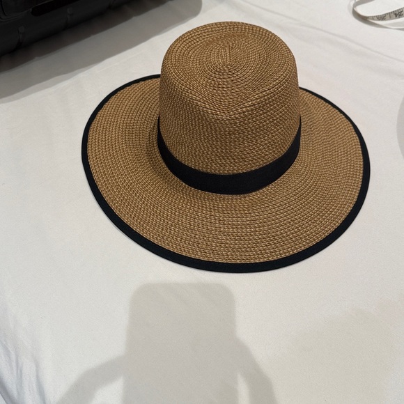 Eric Javits Tan and Black Men's Hat - Picture 2 of 4